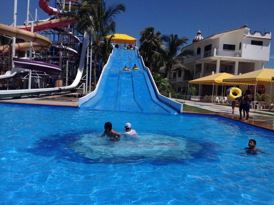 Splash Inn Nuevo Vallarta & Parque Acuatico Esterno foto